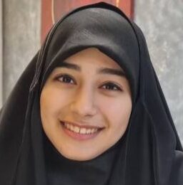 زینب سادات غضنفری